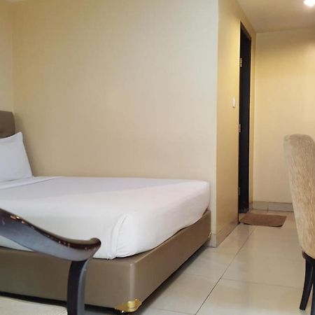 Rota International Hotel Jakarta Extérieur photo