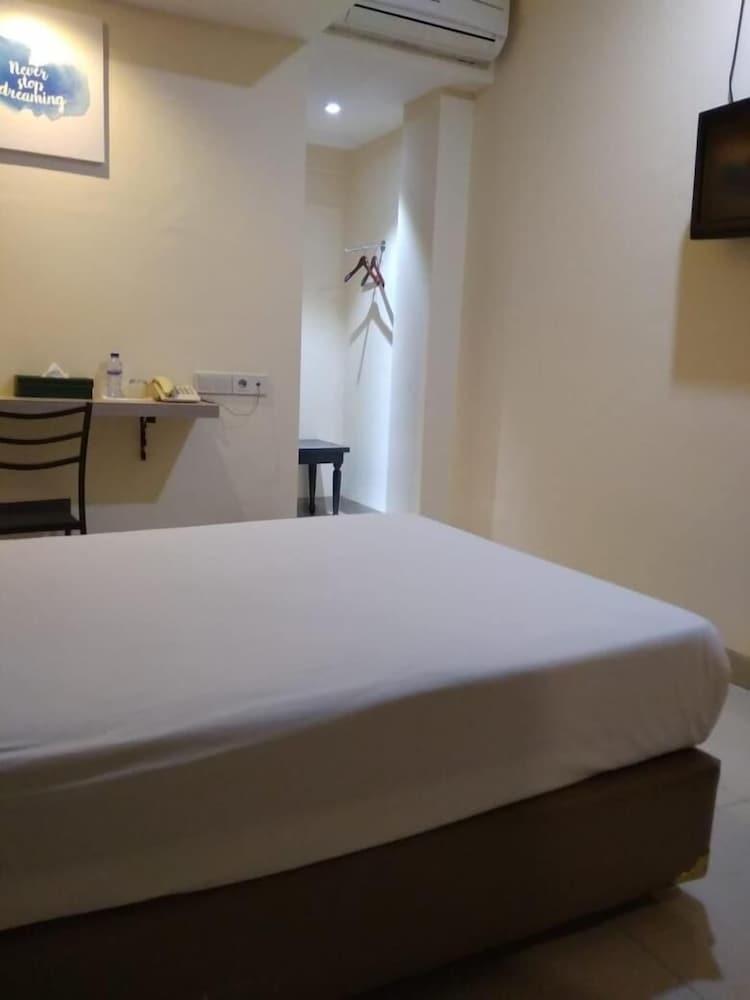 Rota International Hotel Jakarta Extérieur photo