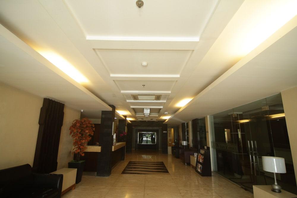 Rota International Hotel Jakarta Extérieur photo