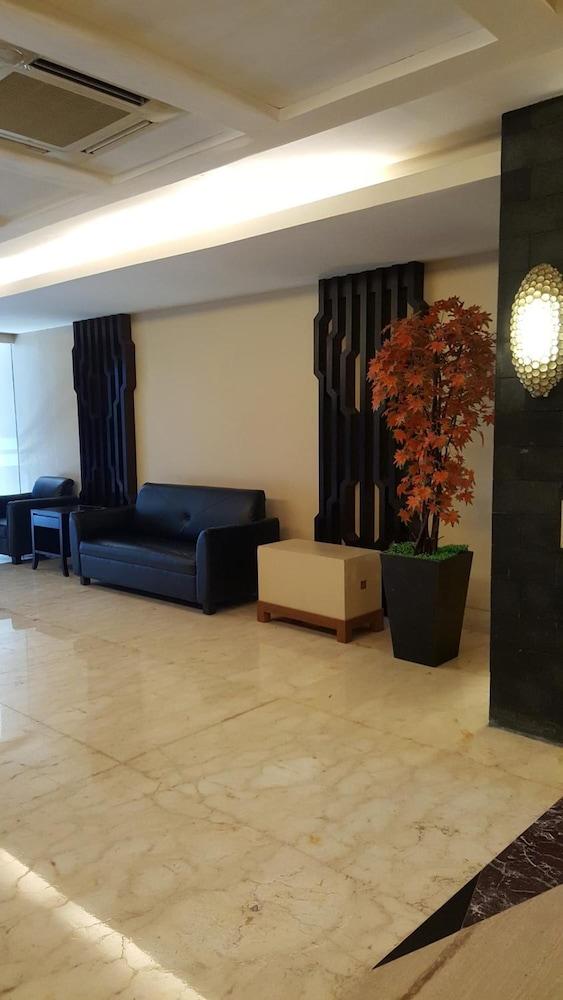 Rota International Hotel Jakarta Extérieur photo