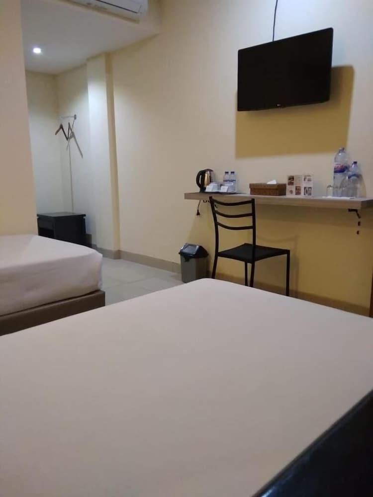 Rota International Hotel Jakarta Extérieur photo