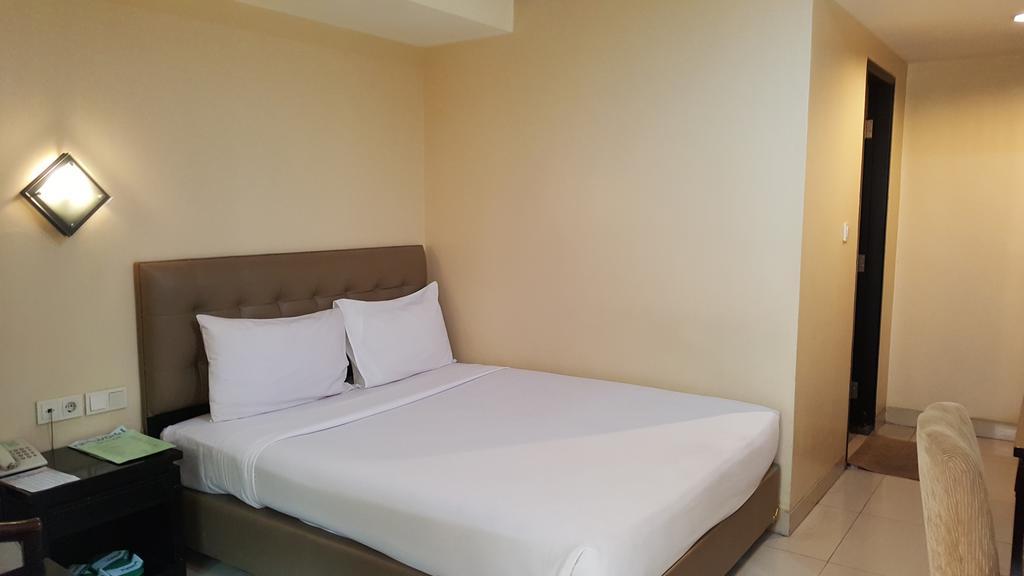 Rota International Hotel Jakarta Extérieur photo