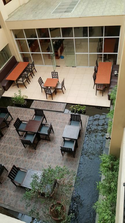 Rota International Hotel Jakarta Extérieur photo