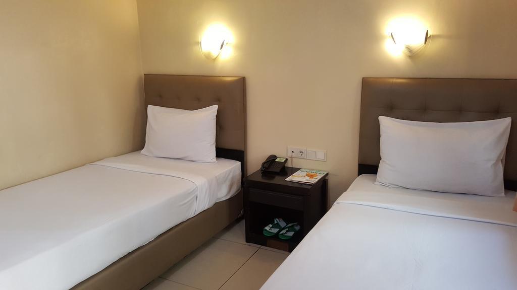 Rota International Hotel Jakarta Extérieur photo