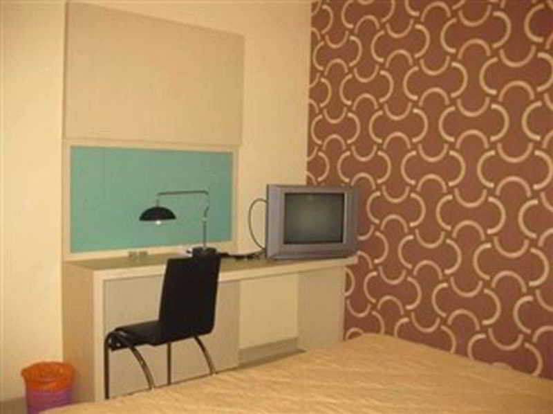 Rota International Hotel Jakarta Extérieur photo