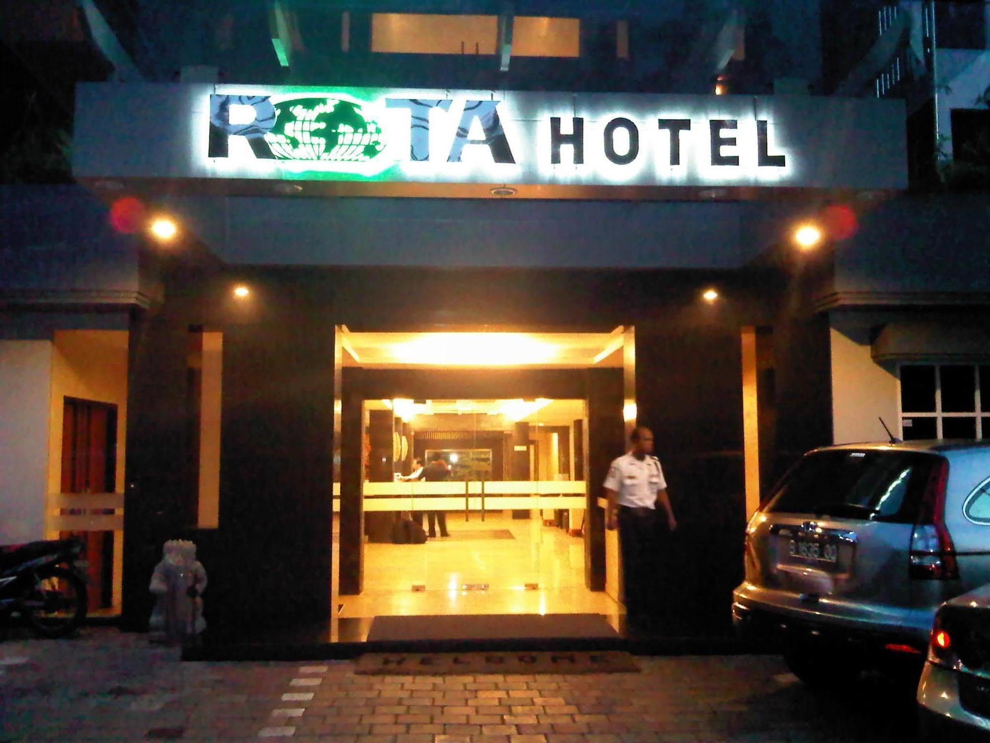 Rota International Hotel Jakarta Extérieur photo