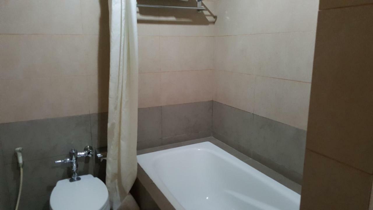 Rota International Hotel Jakarta Extérieur photo
