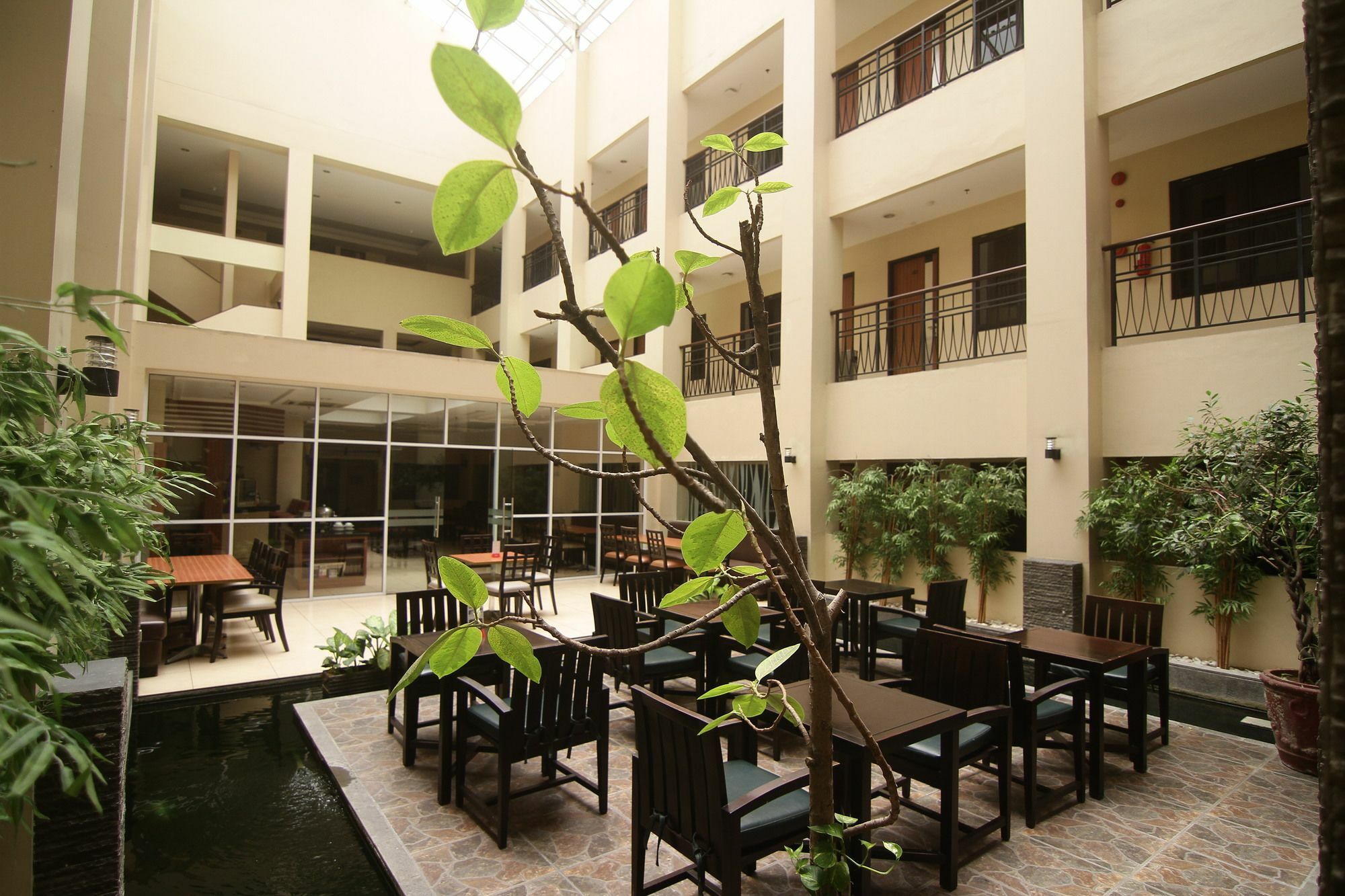 Rota International Hotel Jakarta Extérieur photo
